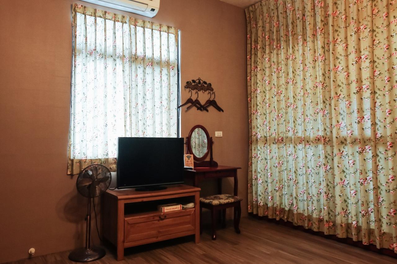 Jia Lin Homestay Дунган Екстериор снимка